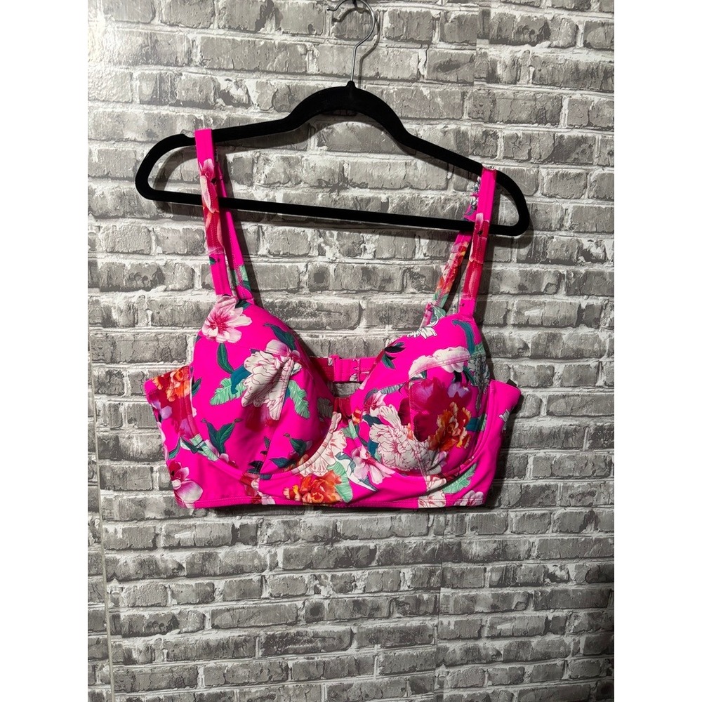 Neon‎ Pink Floral Underwire Bikini Top